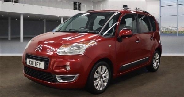 Red Used 2011 Citroën C3 Picasso Exclusive MPV | £3,690 (Fair price) - Image 1/1