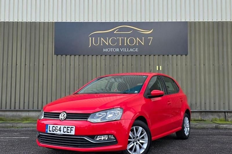 Usado VW Polo SE 90 HP (66 kW) 2014 Vermelho Citadino