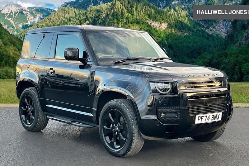 Used 2025 Land Rover Defender HSE Dynamic Hatchback | £58,995 (Super price) - Image 1/1