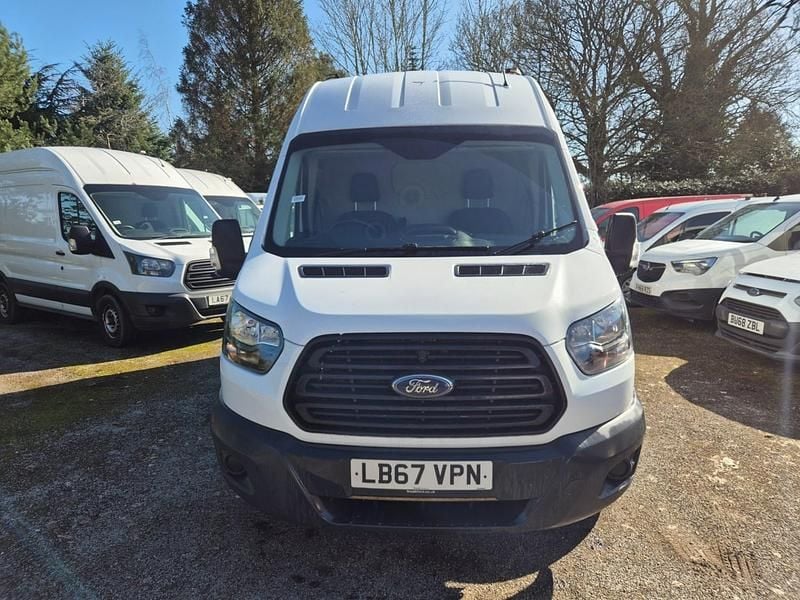 Used Ford Transit 130 HP (95 kW) 2018 White MPV