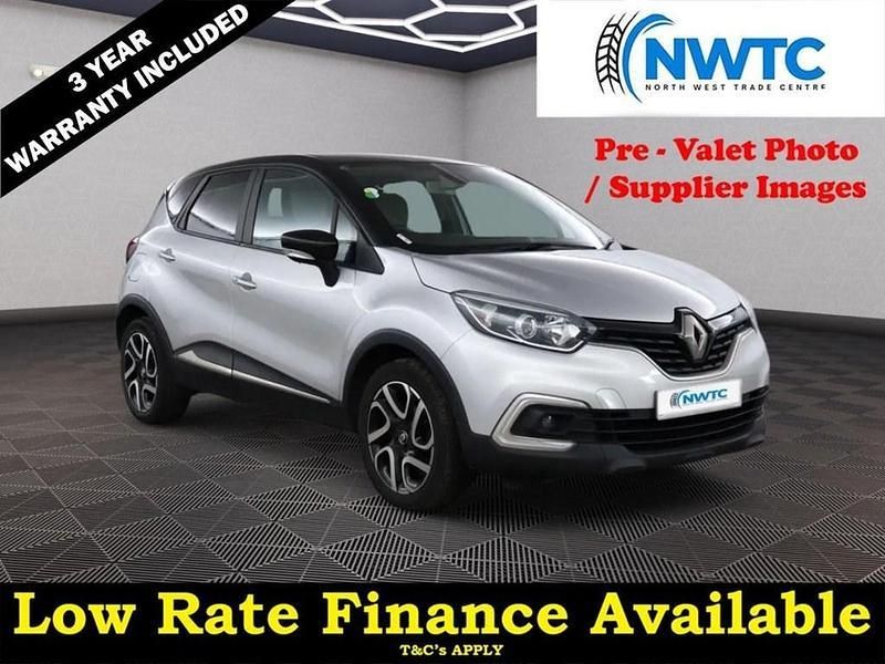 Silver Used 2018 Renault Captur Iconic SUV | £7,795 (Fair price) - Image 1/3