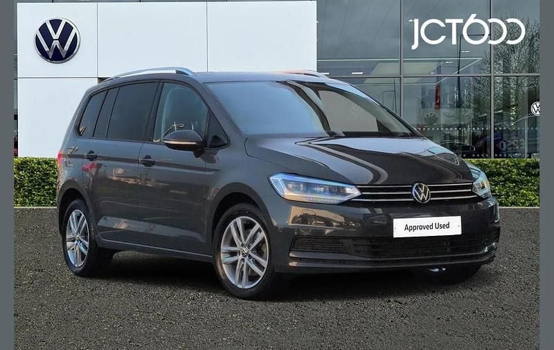 Used VW Touran Match 150 HP (110 kW) 2024 Grey MPV