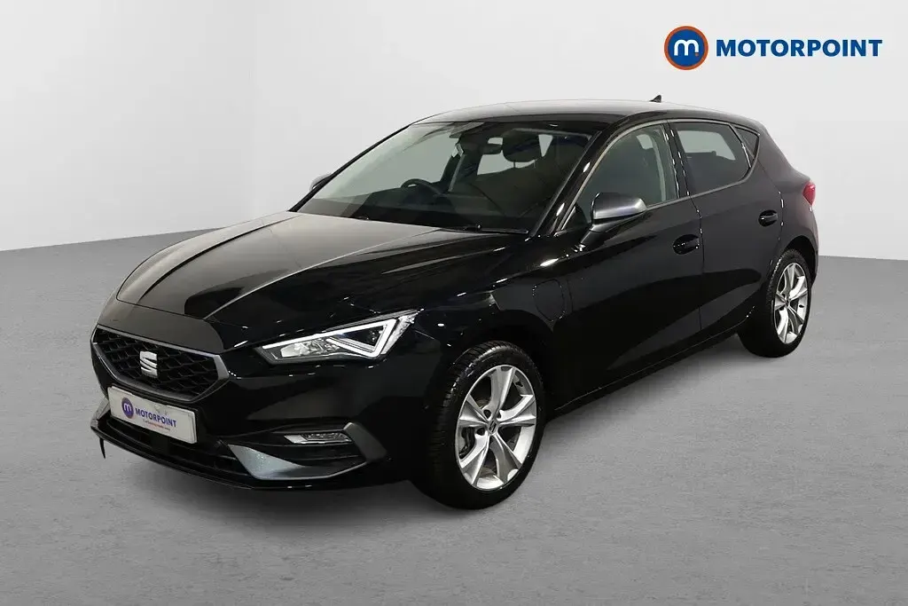 New Seat Leon FR 2025 Black Hatchback