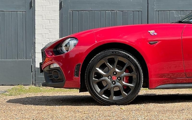 Used Abarth 124 Spider 170 HP (125 kW) 2019 Cabriolet