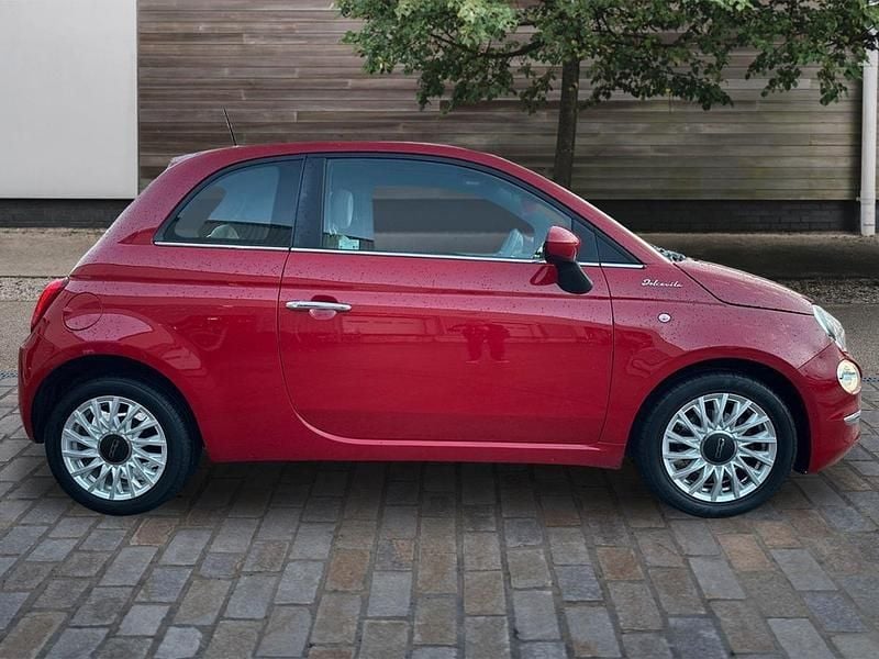 Used Fiat 500 Dolcevita 70 HP (51 kW) 2022 Red Hatchback