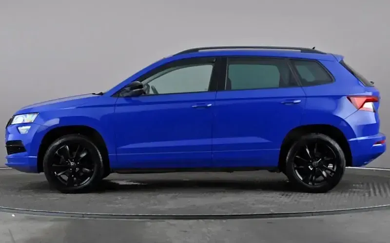 Used Skoda Karoq SE Technology 116 HP (85 kW) 2020 Blue SUV