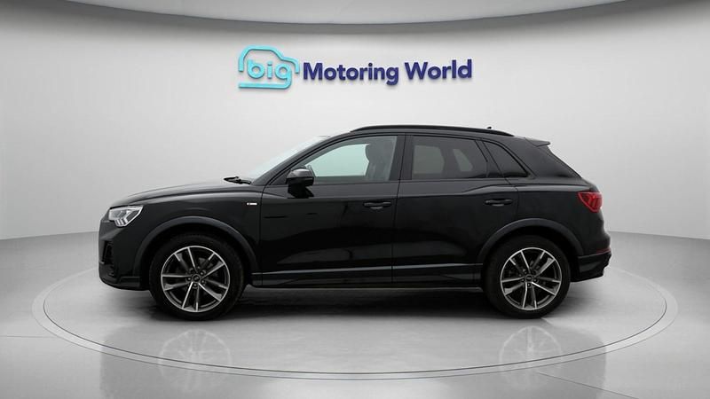 Used Audi Q3 Black Edition 148 HP (108 kW) 2021 Black SUV
