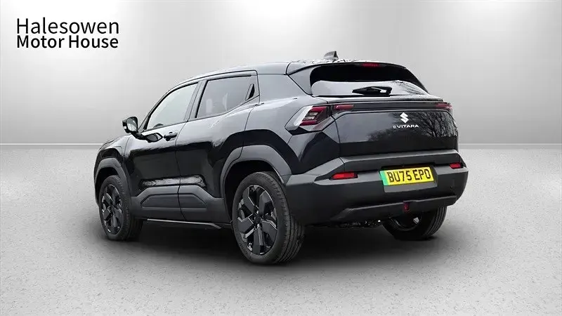 Second-hand Suzuki Vitara 134 kW (183 CP) 2025 Negru SUV