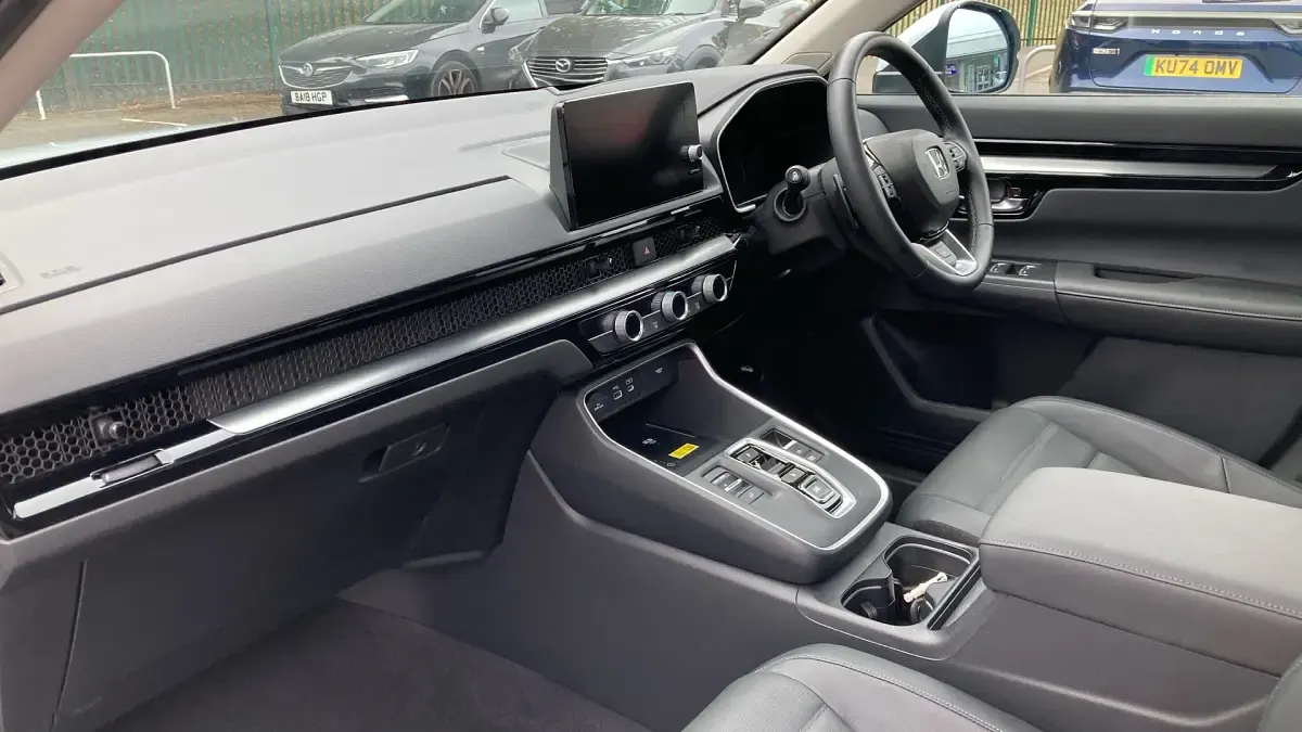 Used Honda CR-V Advance 184 HP (135 kW) 2025 White SUV