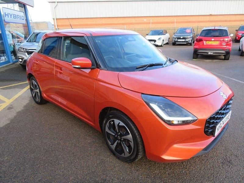 Usado Suzuki Swift 2024 Laranja Citadino