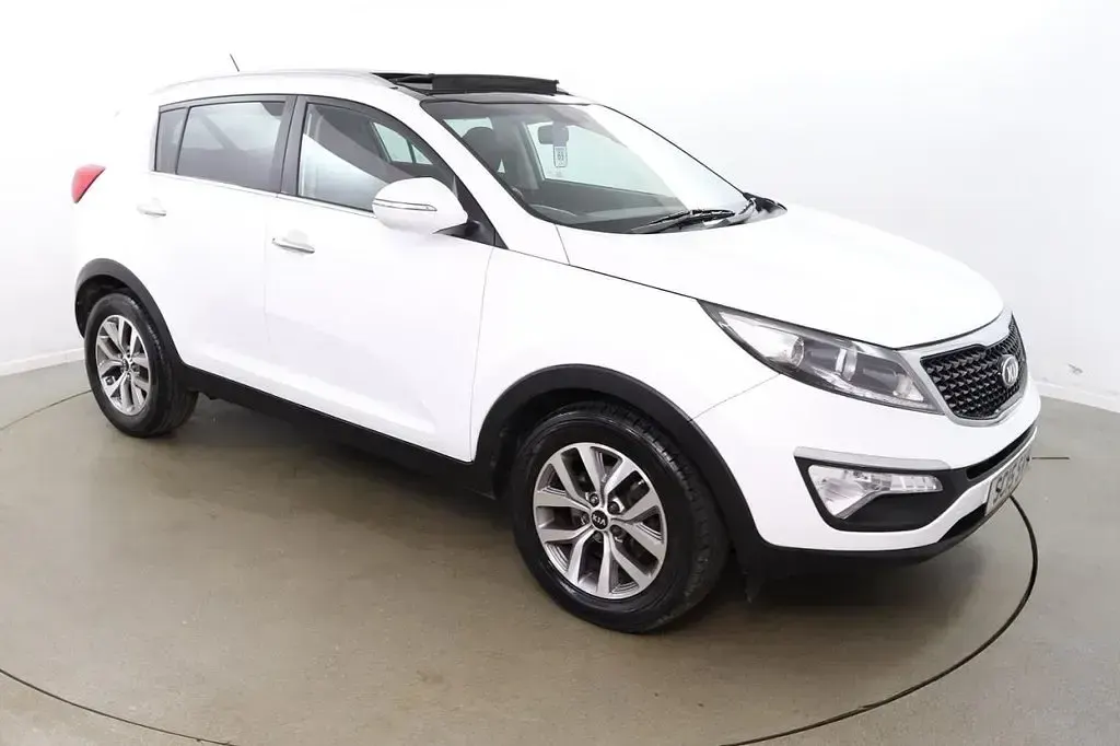 Used Kia Sportage 114 HP (83 kW) 2015 White SUV