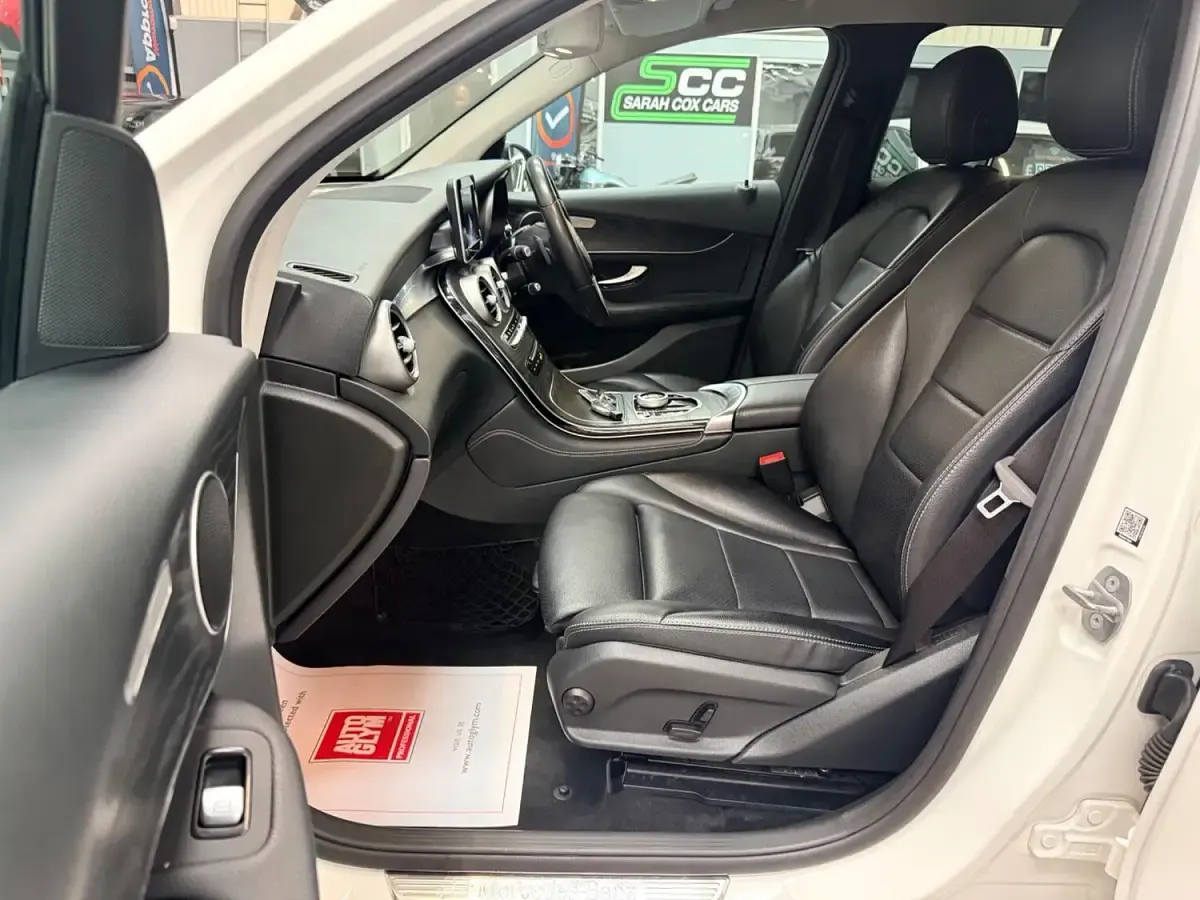 Used Mercedes GLC220 2017 White SUV