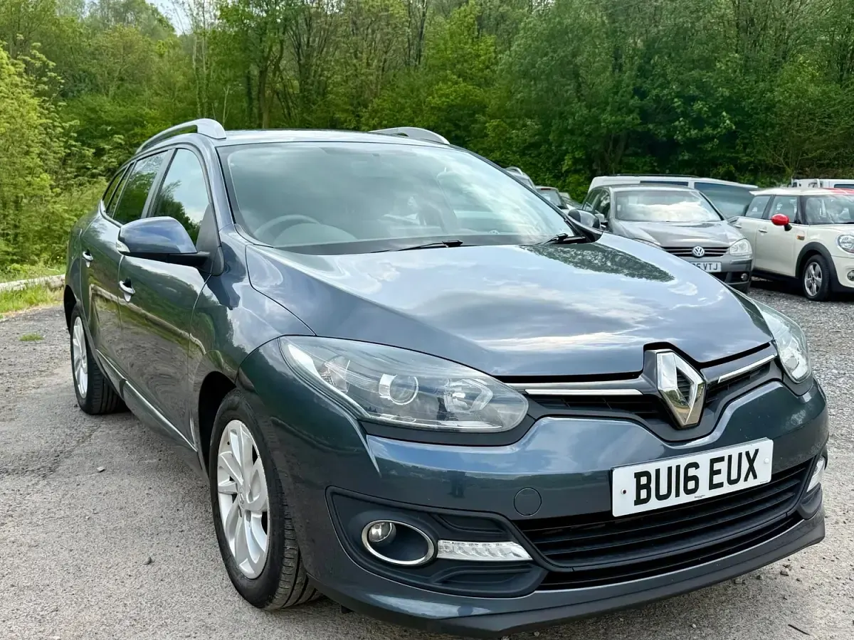 Used Renault Mégane GrandTour Expression+ 110 HP (80 kW) 2016 Grey Estate