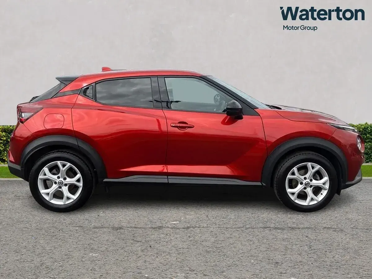 Used Nissan Juke N-Connecta 2020 Red SUV