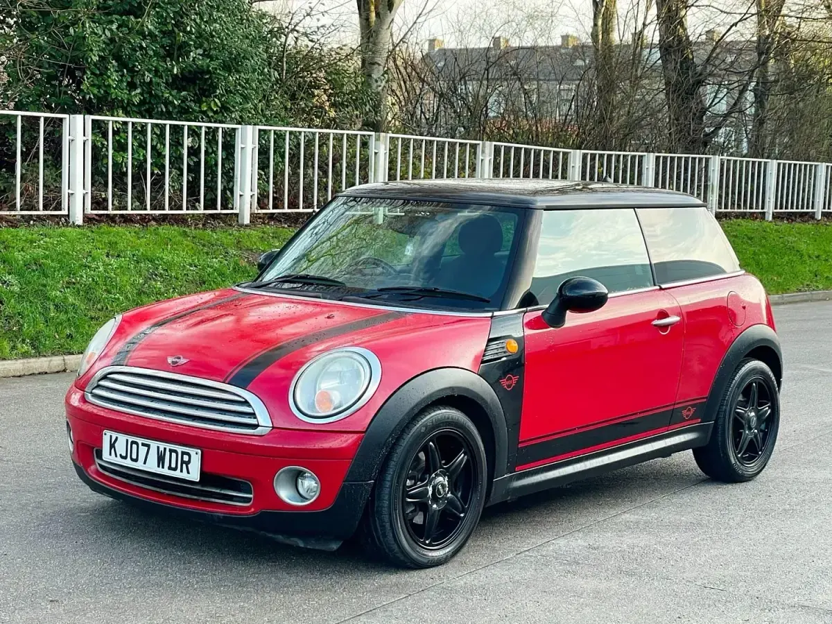Usado Mini Cooper Hatch 2007 Vermelho Citadino