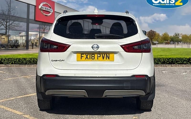 Used Nissan Qashqai Tekna+ 110 HP (80 kW) 2018 White SUV