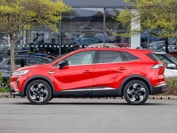 Used Renault Symbioz Techno 140 HP (102 kW) 2025 Red SUV