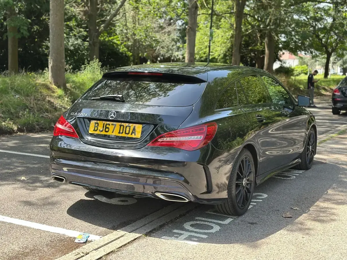 Used Mercedes CLA220 Shooting Brake AMG line 177 HP (130 kW) 2017 Black Estate
