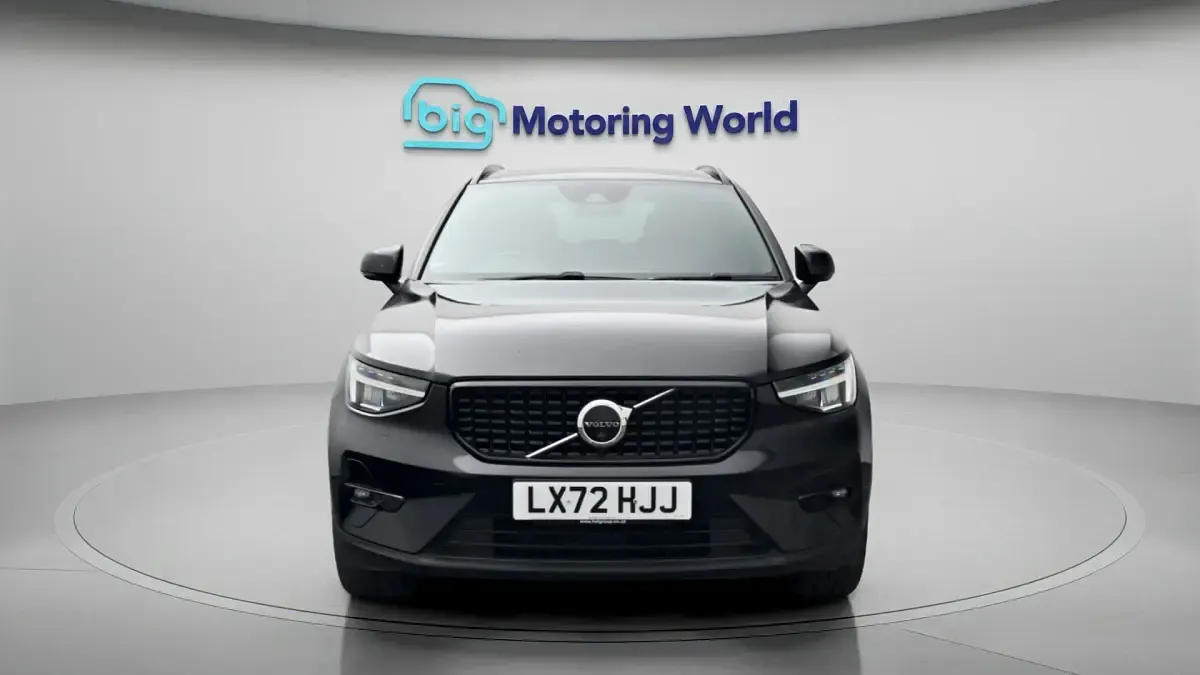 Used Volvo XC40 Ultimate 262 HP (192 kW) 2022 Black SUV
