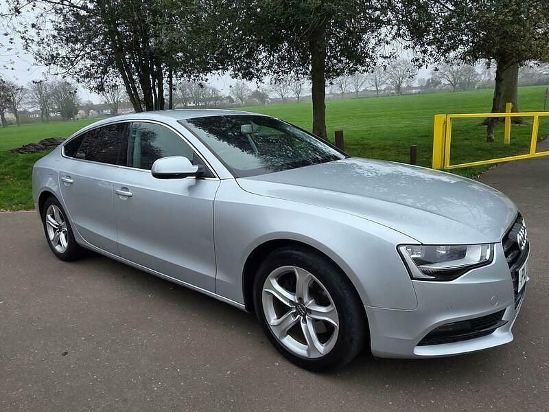 Used Audi A5 Comfort 2013 Silver Coupe