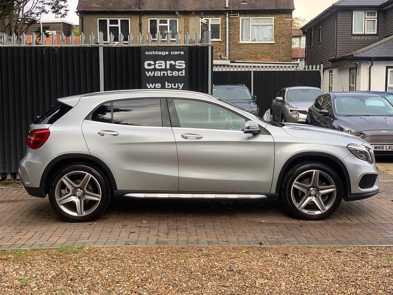 Used Mercedes GLA220 AMG line 177 HP (130 kW) 2017 Silver SUV