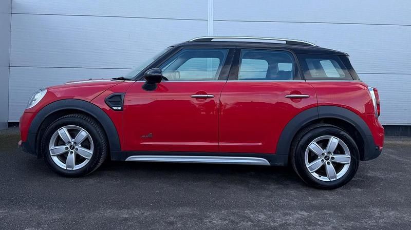 Used Mini Cooper D Countryman 148 HP (108 kW) 2018 Red SUV