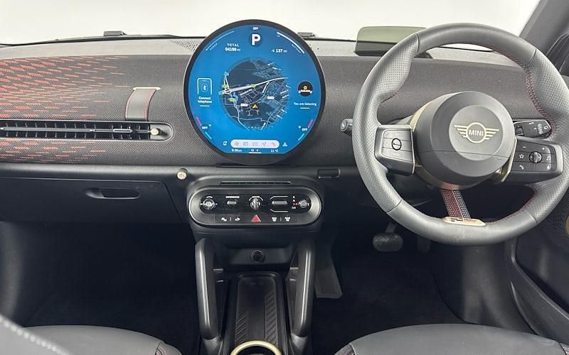 Used Mini Cooper Sport 135 kW (184 HP) 2025 Green Hatchback