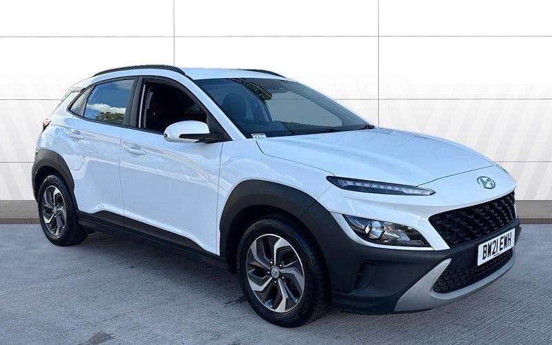 White Used 2021 Hyundai Kona SE SUV | £14,314 (Good price) - Image 1/4