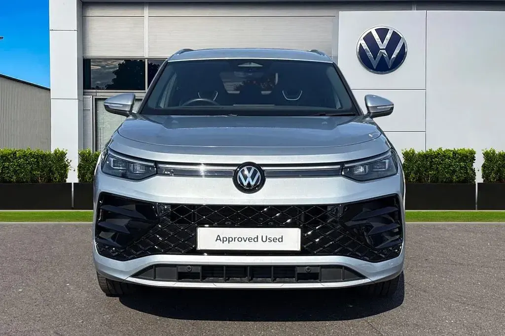 Used VW Tayron R-line 193 HP (141 kW) 2026 Silver SUV