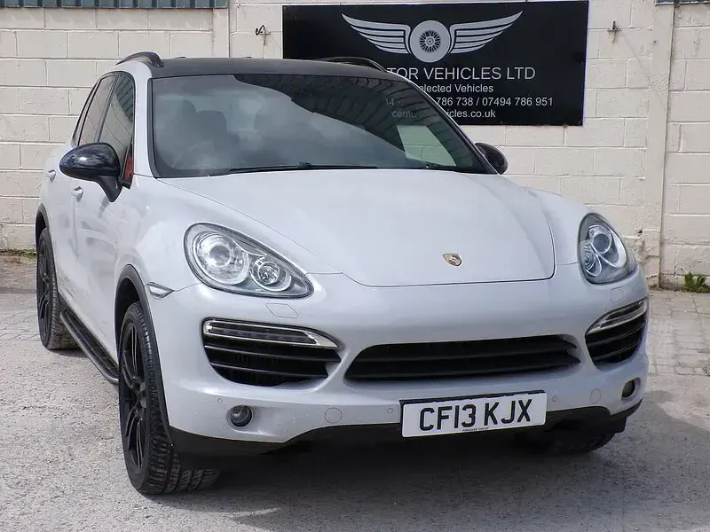 Used Porsche Cayenne Diesel 2013 White SUV