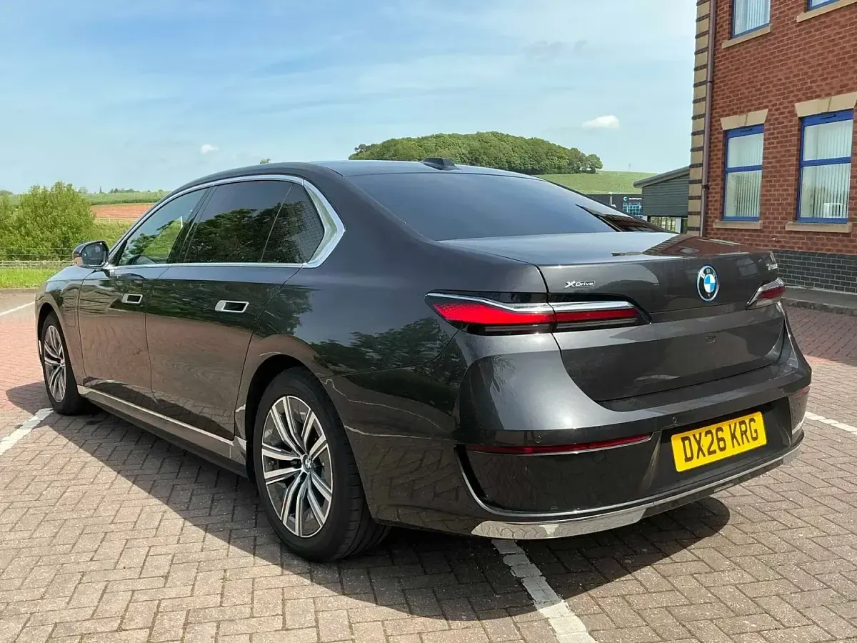 New BMW 750e 482 HP (354 kW) 2026 Grey Sedan