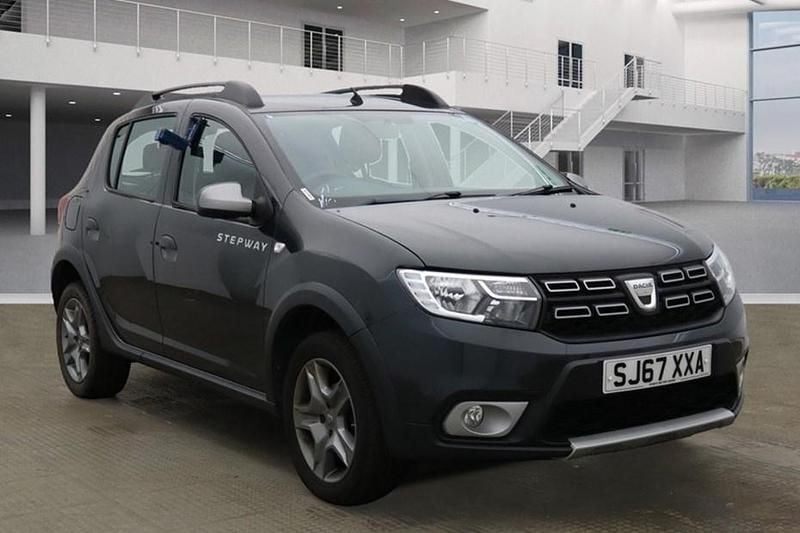 Grey Used 2017 Dacia Sandero Stepway Ambiance Hatchback | £6,299 (Fair price) - Image 1/1