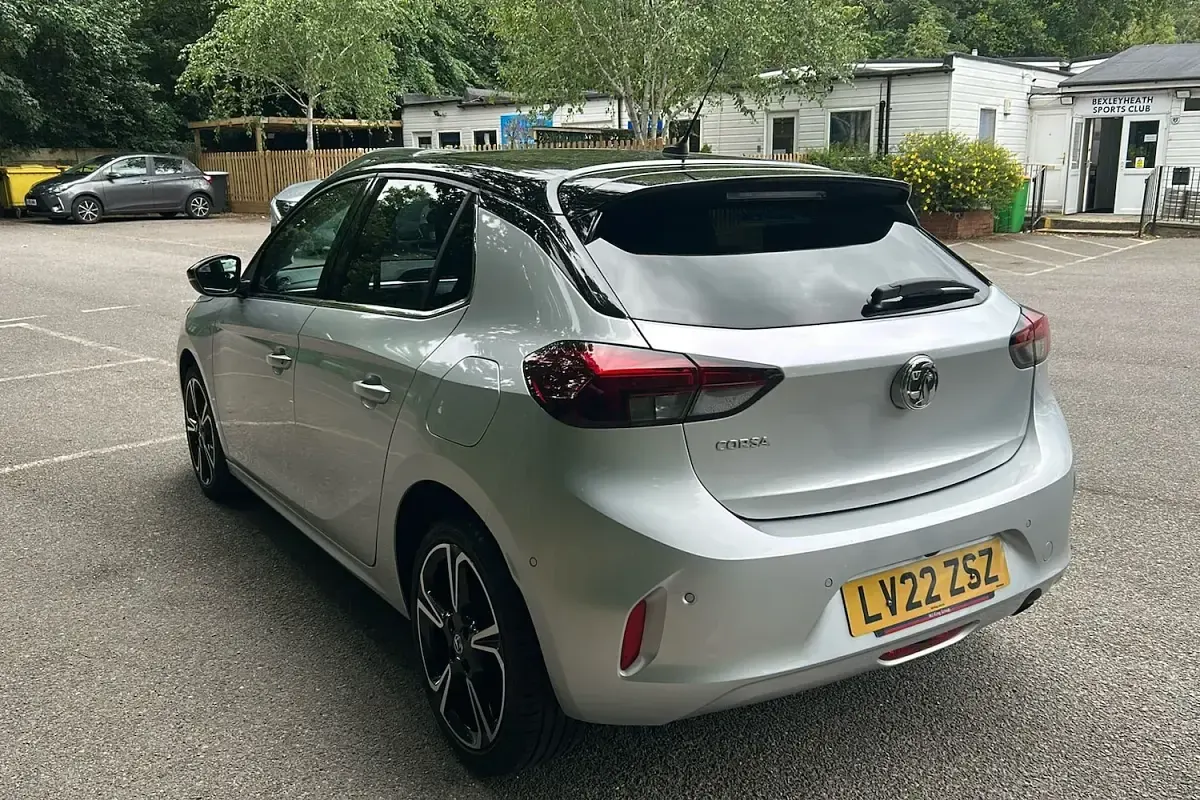Used Vauxhall Corsa Edition 100 HP (73 kW) 2022 Grey Hatchback