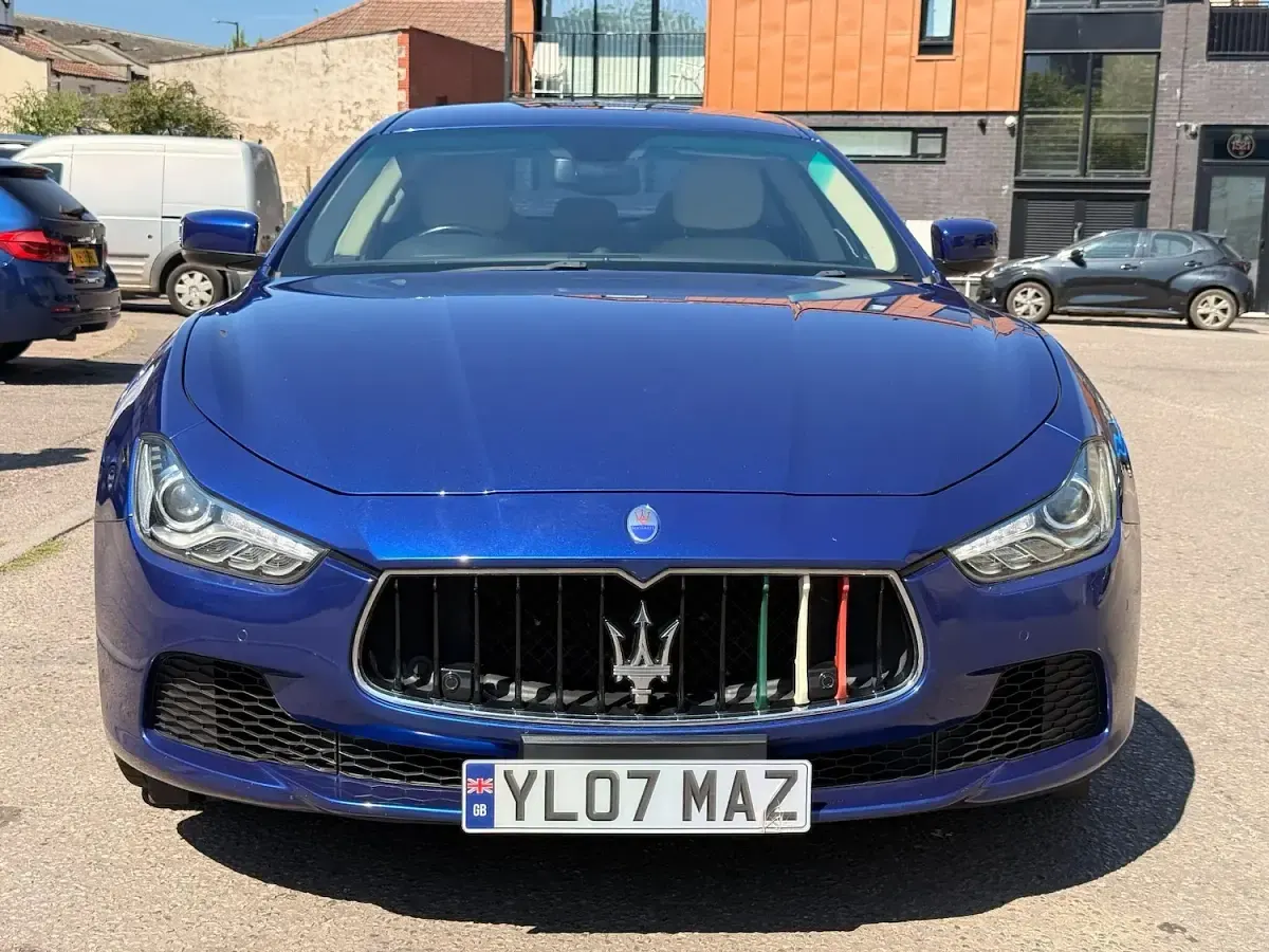 Used Maserati Ghibli 275 HP (202 kW) 2016 Blue Sedan