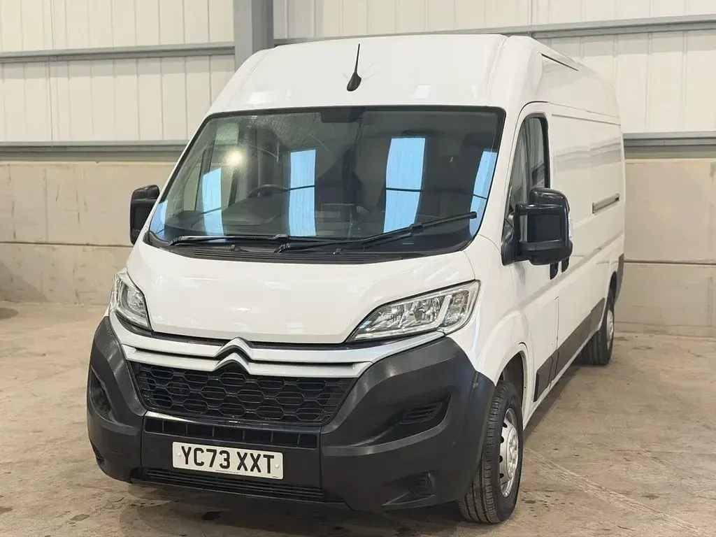 Used Citroën Relay 140 HP (102 kW) 2023 White Van