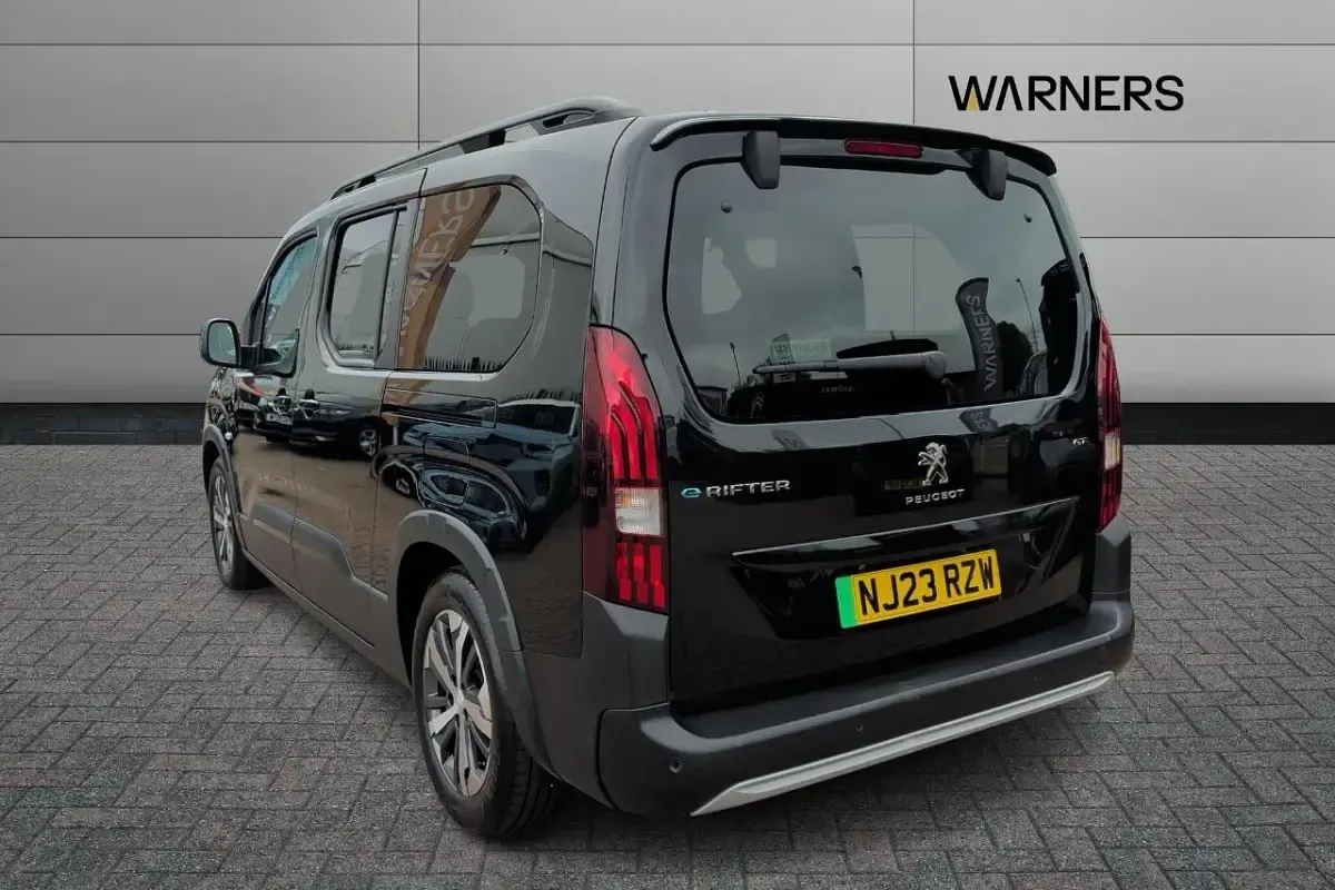 Used Peugeot e-Rifter GT 98 kW (134 HP) 2023 Black MPV