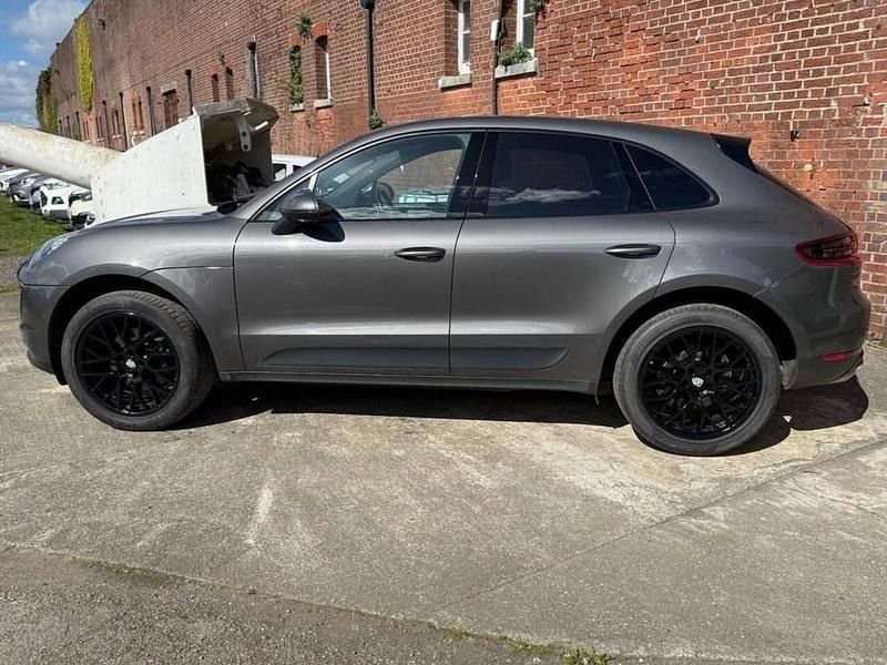 Used Porsche Macan 237 HP (174 kW) 2015 Grey SUV