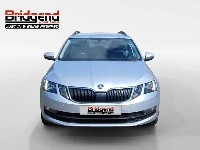 Used Skoda Octavia SE Technology 150 HP (110 kW) 2020 Silver Estate