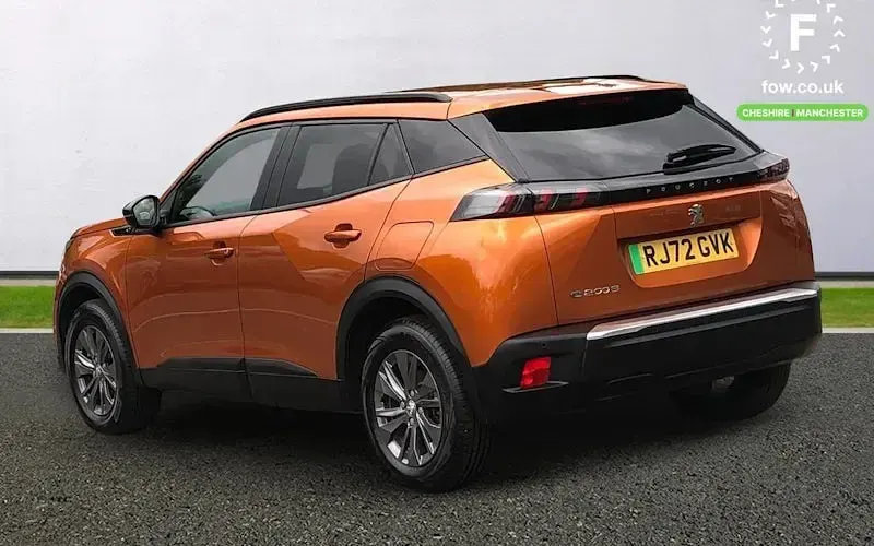 Used Peugeot 2008 Allure 101 HP (74 kW) 2020 SUV