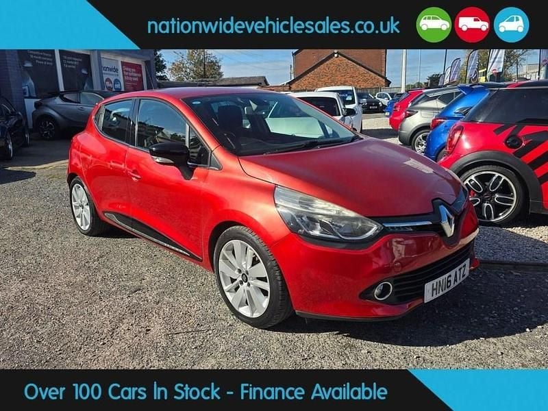 Red Used 2016 Renault Clio IV Dynamique Hatchback | £4,237 (Good price) - Image 1/4