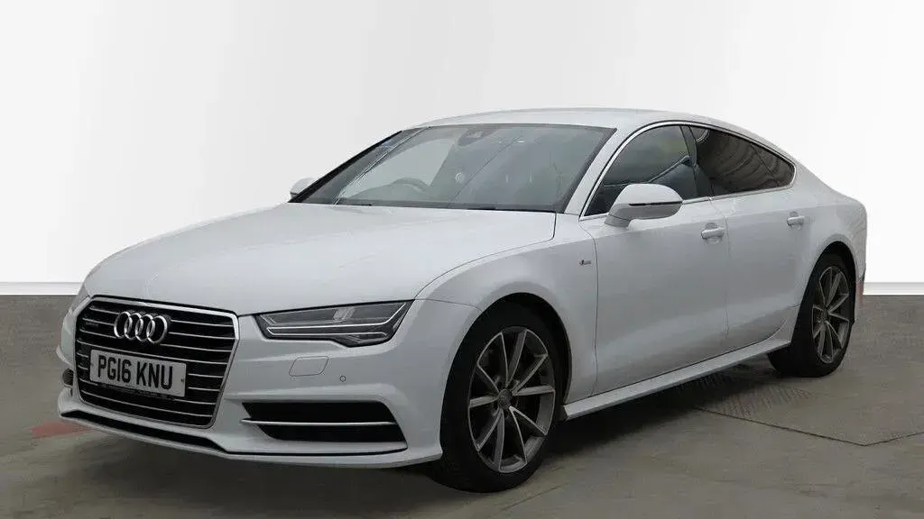 Used Audi A7 S-Line 2016 White Hatchback
