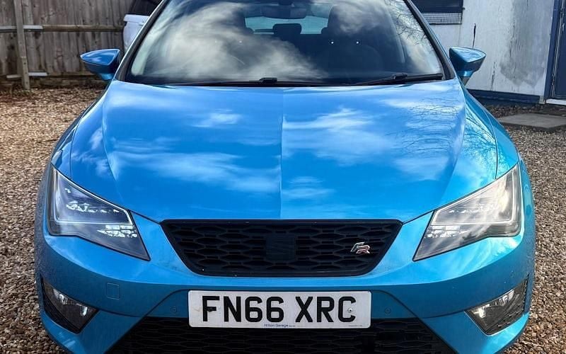 Used Seat Leon FR 150 HP (110 kW) 2016 Blue Hatchback