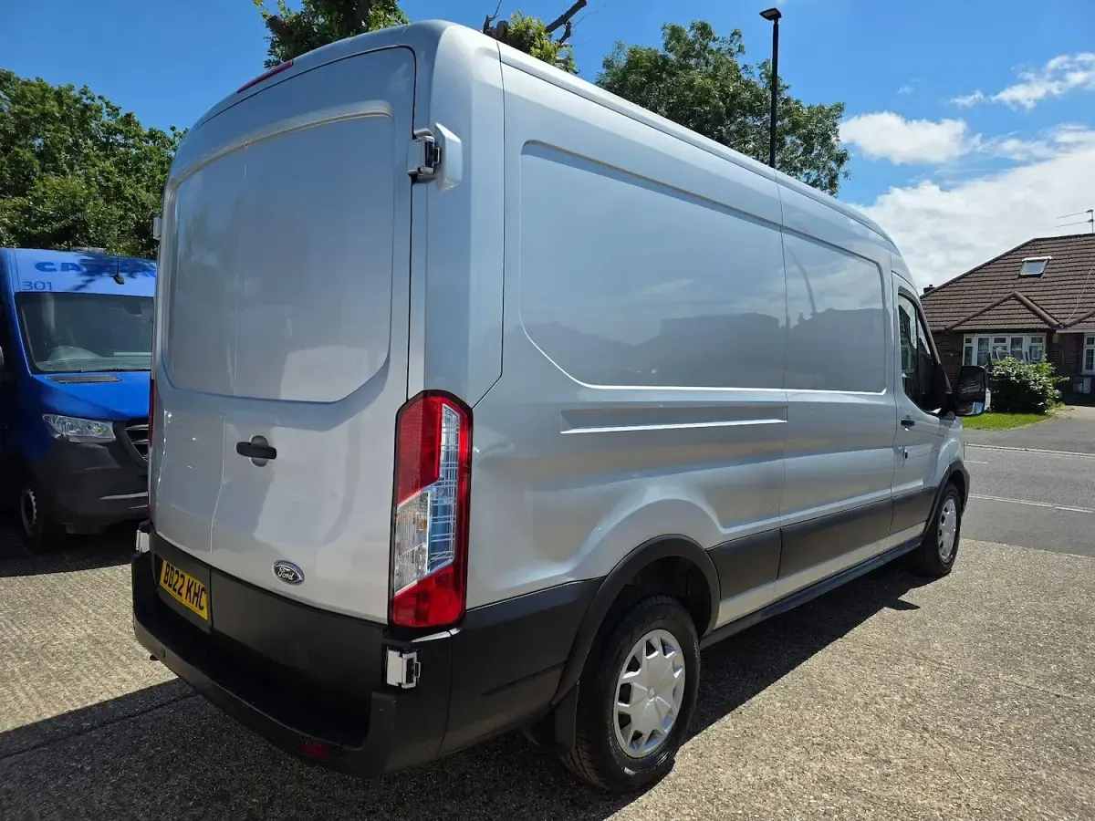 Used Ford Transit Trend 130 HP (95 kW) 2022 Silver Van