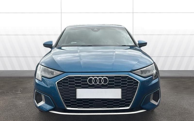 Used Audi A3 Sportback e-tron Sport 204 HP (150 kW) 2025 Hatchback