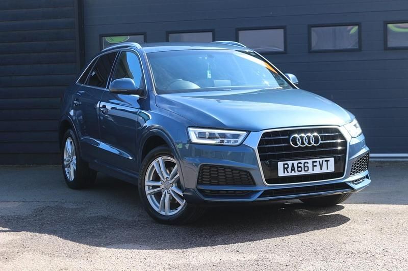 Begagnad Audi Q3 S-Line 150 HK (110 kW) 2017 Blå SUV