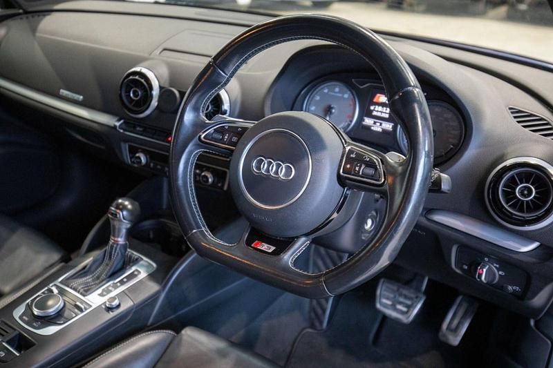 Used Audi S3 Sportback Comfort 300 HP (220 kW) 2015 Blue Hatchback