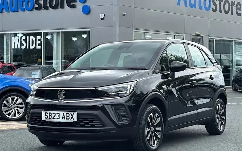 Used Vauxhall Crossland Design Edition 110 HP (80 kW) 2023 SUV