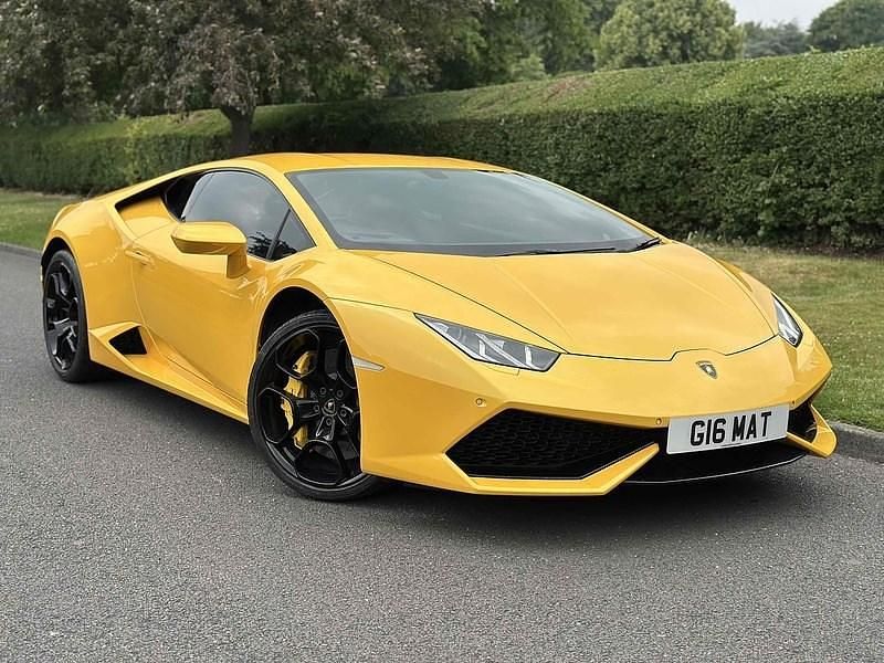 Yellow Used 2015 Lamborghini Huracán Coupe | £122,500 (Fair price) - Image 1/4