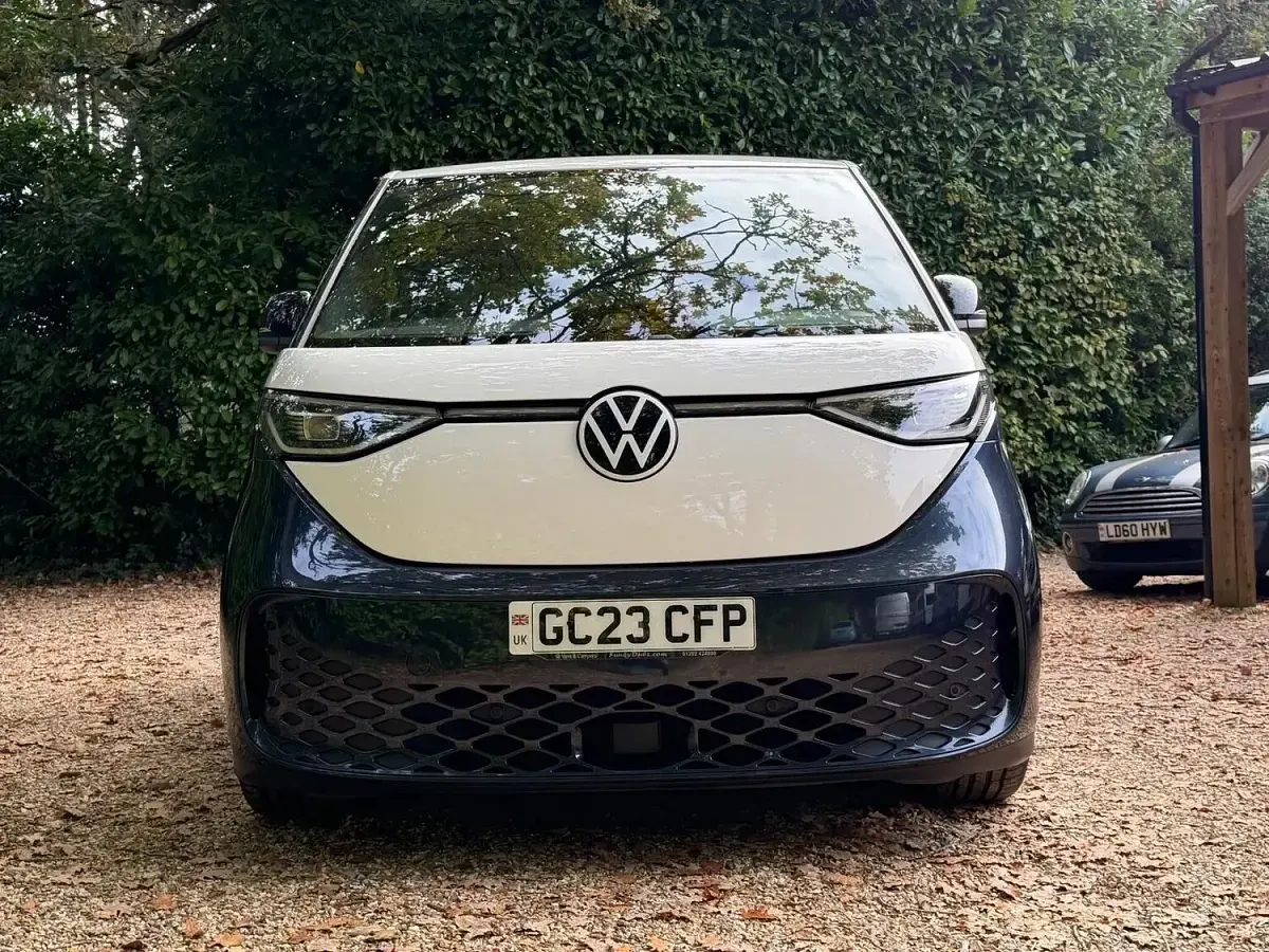 Used VW ID. Buzz 150 kW (204 HP) 2023 White MPV