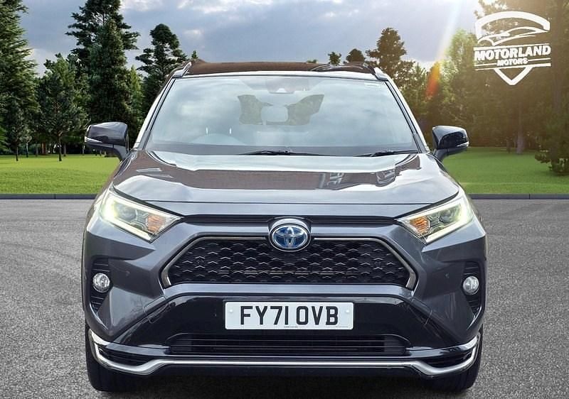 Used Toyota RAV4 2021 Grey/black Estate
